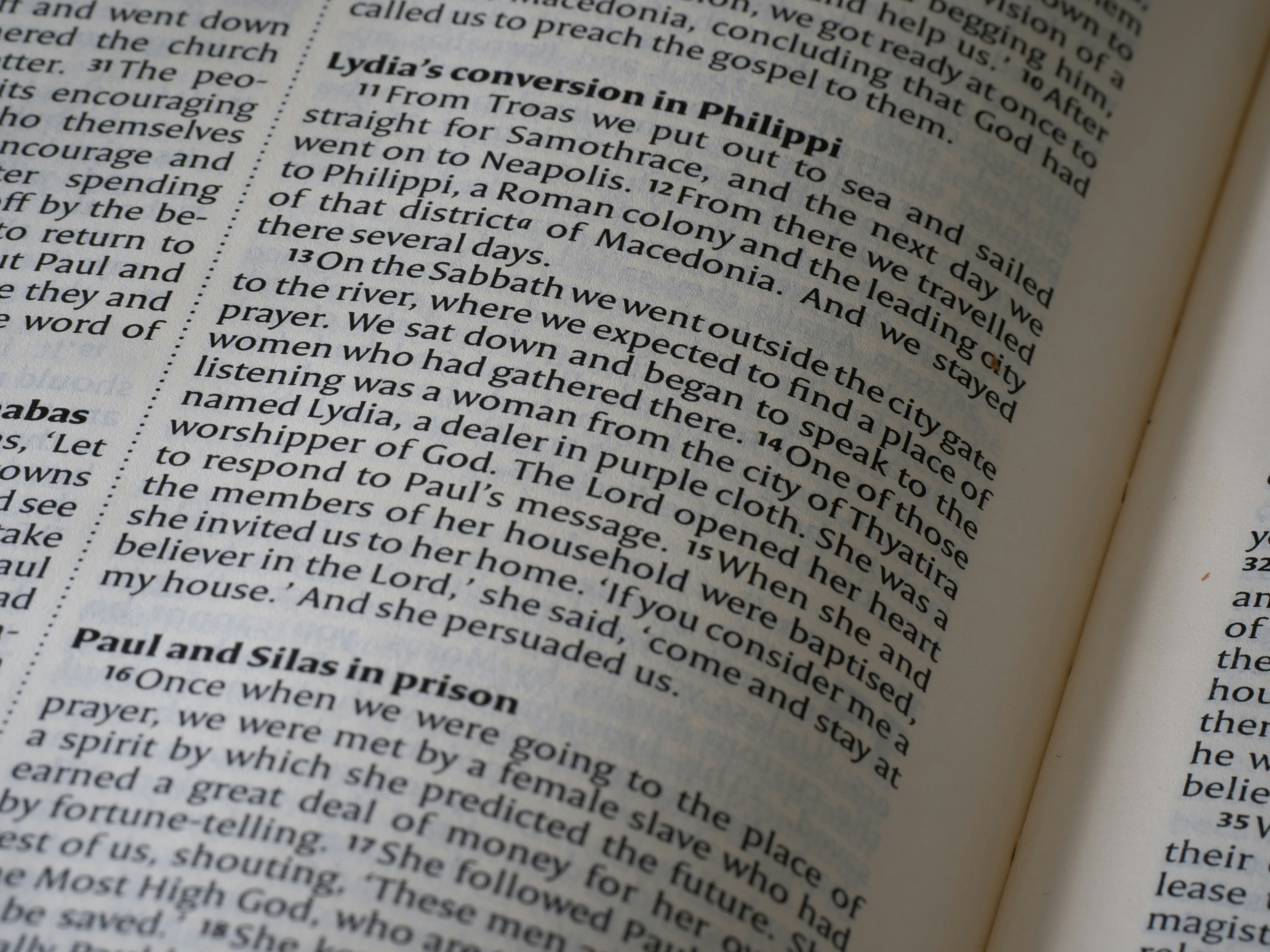 close up, bokeh, bible, new testament, christian, history, text, reading, bible study, devotions, christianity, scripture, book of acts, acts, luke,